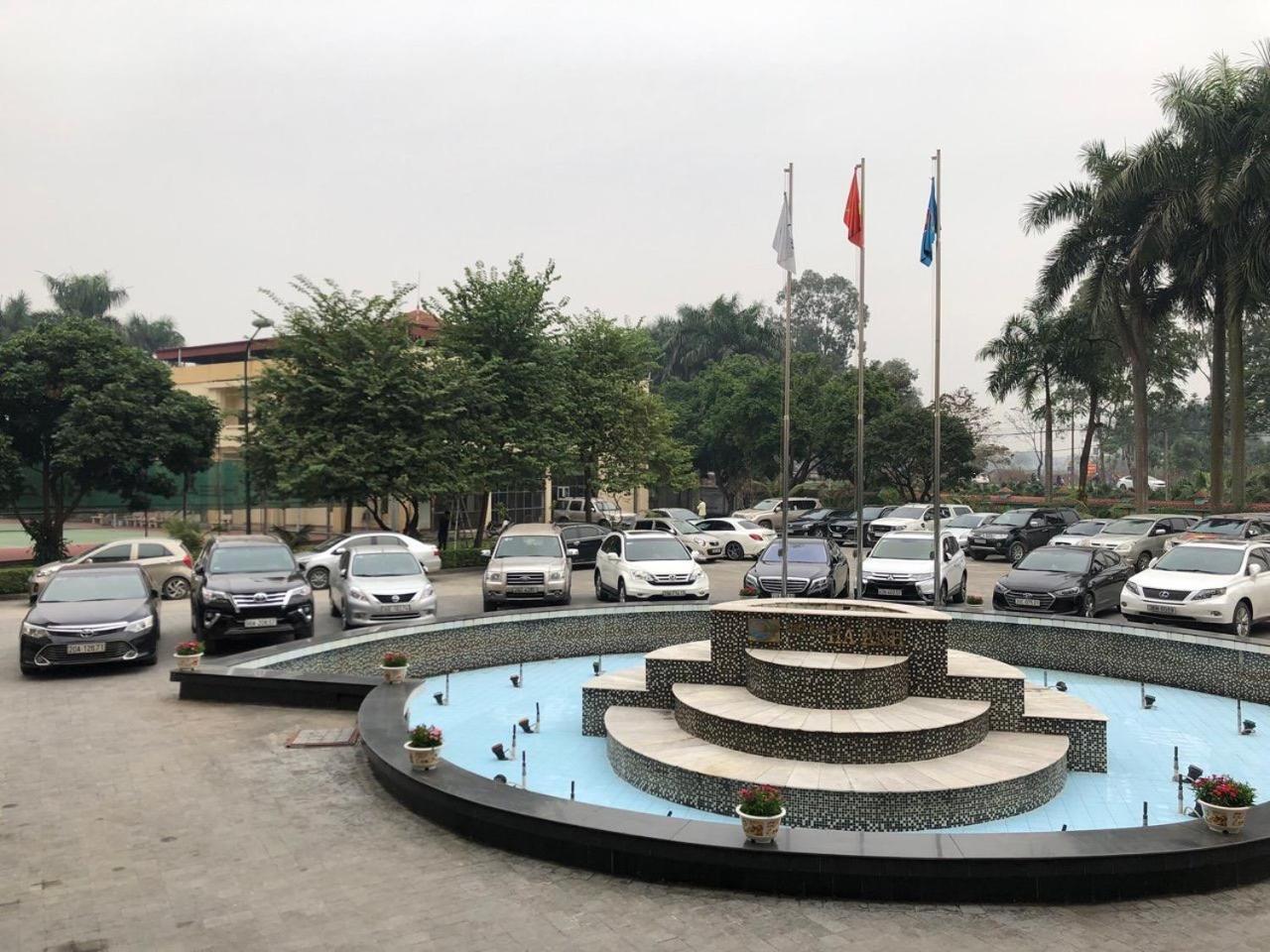 Hotel Khach San Ha Anh Dong Anh Zewnętrze zdjęcie